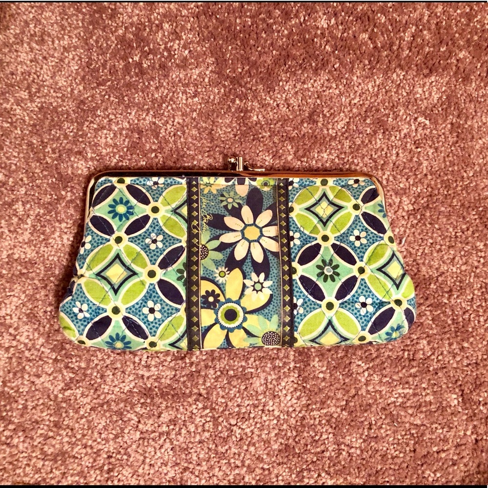 Vera Bradley Daisy Daisy Bowler & matching wallet - Picture 3 of 3